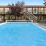 2 Bedroom Awesome In *
