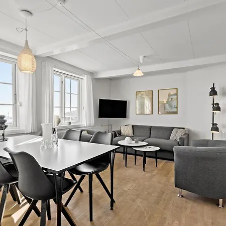 아파트 2 Bedroom Awesome In *