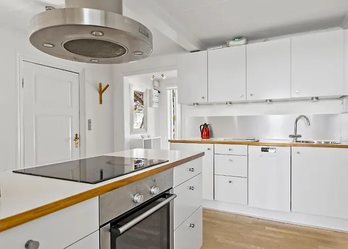 2 Bedroom Awesome In * 스바네케