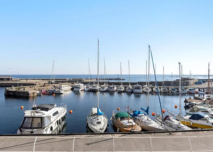 2 Bedroom Awesome In 스바네케